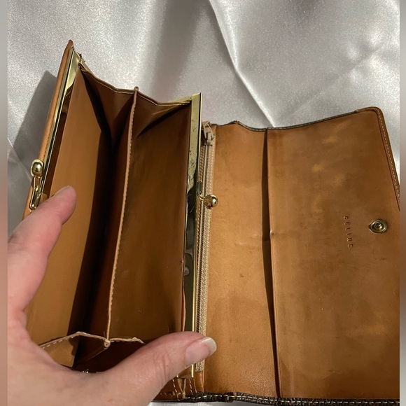 Celine - RARE!! Kisslock Macadam Brown Long Wallet - Picture 11 of 15